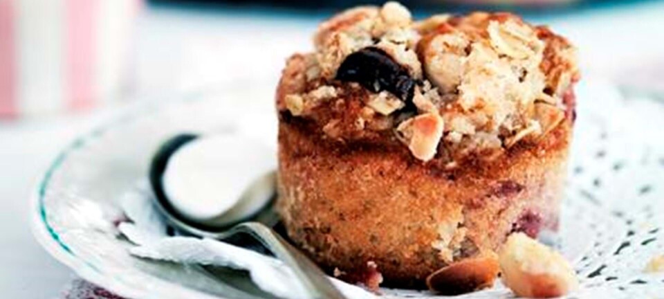Jordbærmuffins med mandelcrumble