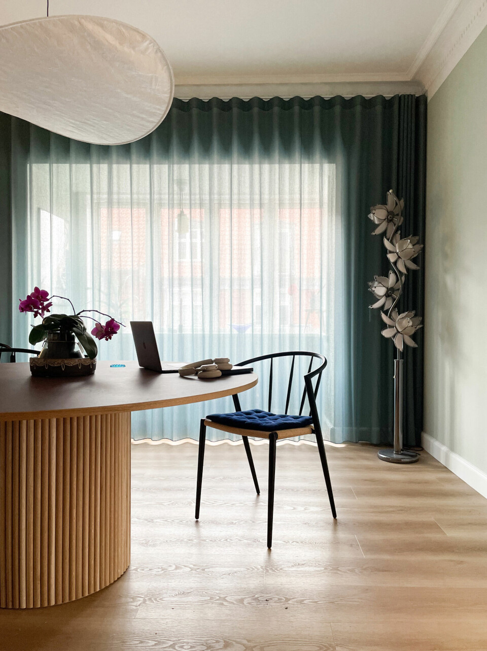 Vintage tulipan-gulvlampe fik Susanne af sin mand i fødselsdagsgave.