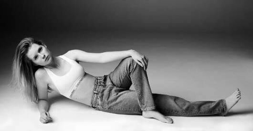 Kate Moss’ lillesøster i ny Calvin Klein kampagne