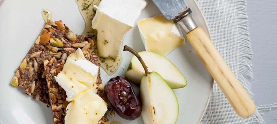 Knækbrød med hørfrø og chiafrø