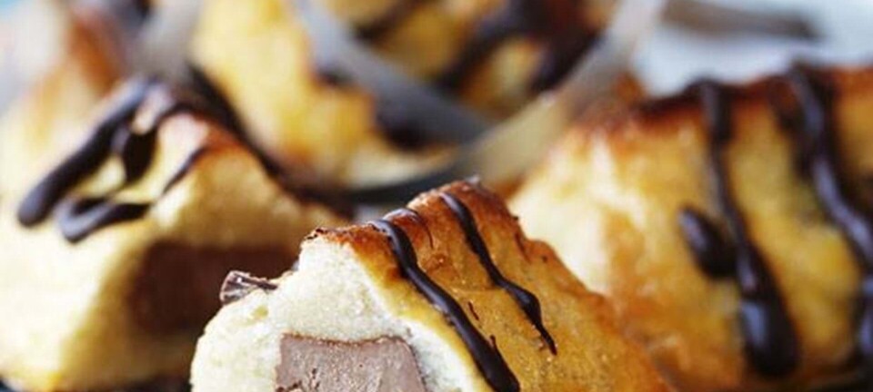 Den middelsvære: Kransekagestykker med blød nougat og chokolade