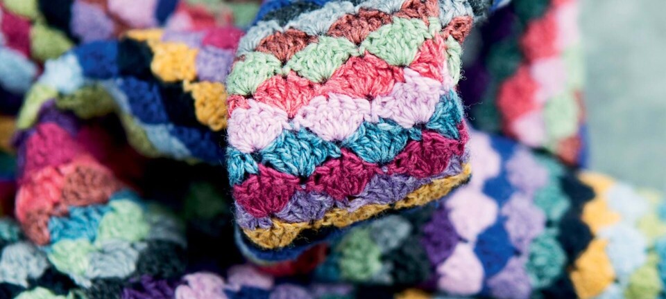 Hækl farverige pletter: Multistribet tørklæde