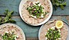 Fladbrød med ærter, lam og fetacreme