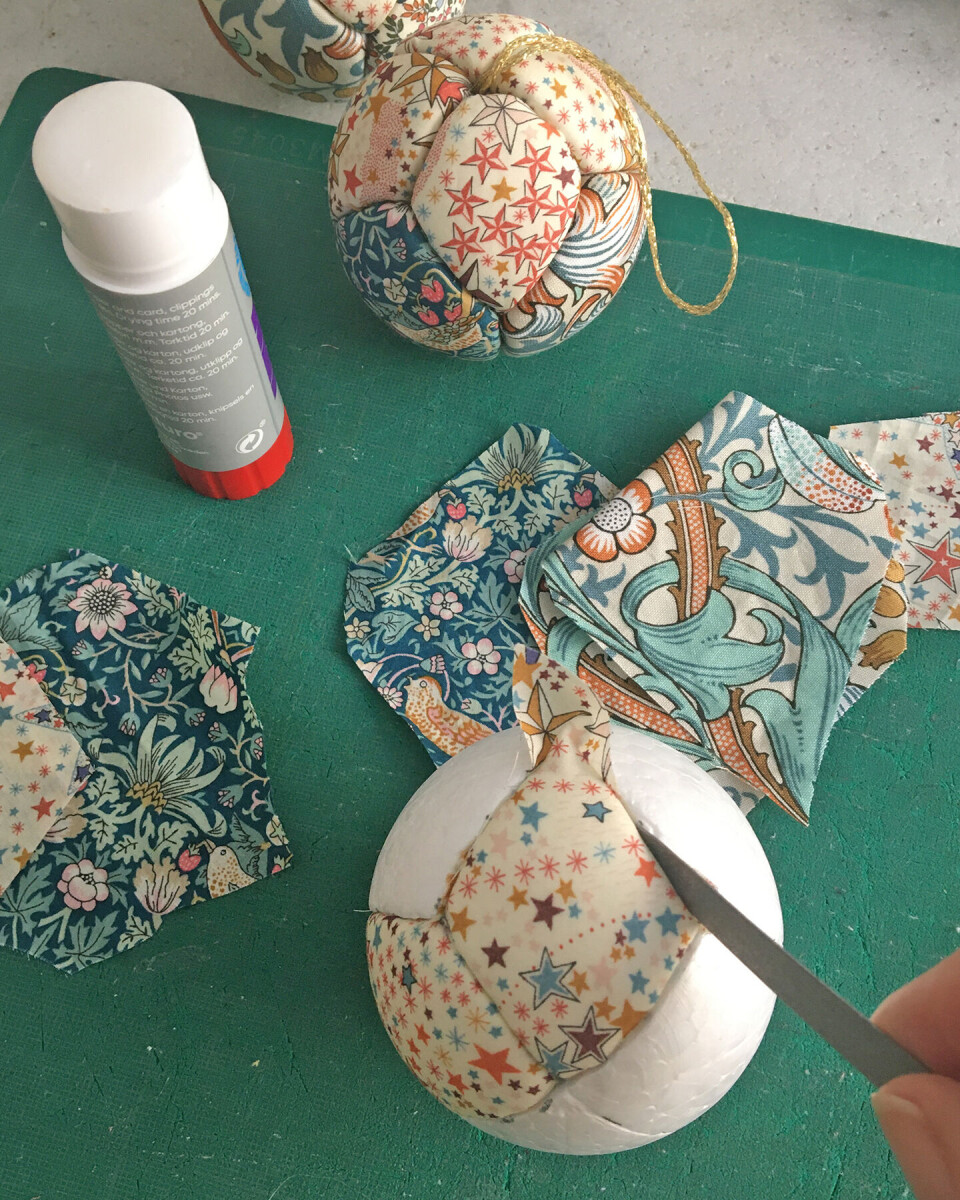 DIY julekugler i patchwork