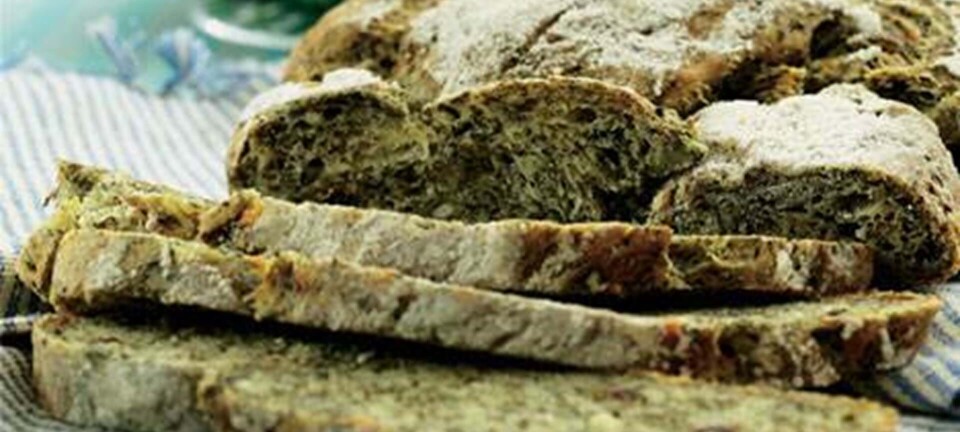 Spinatbrød med feta og rosiner