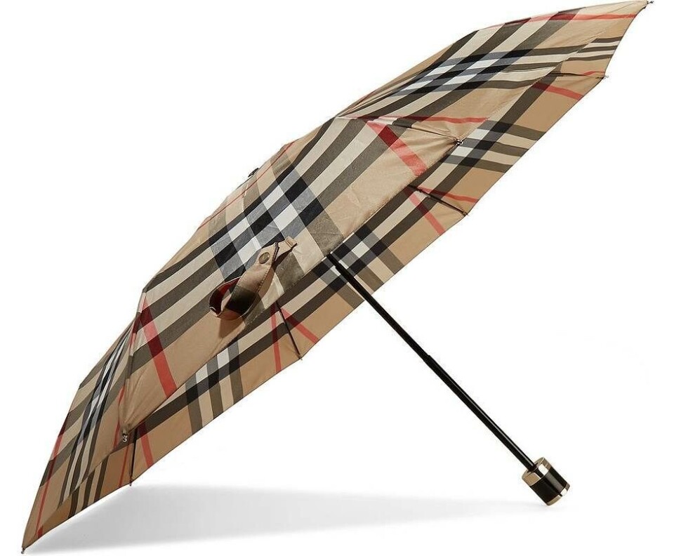 Dette udskældte logoprint er tilbage