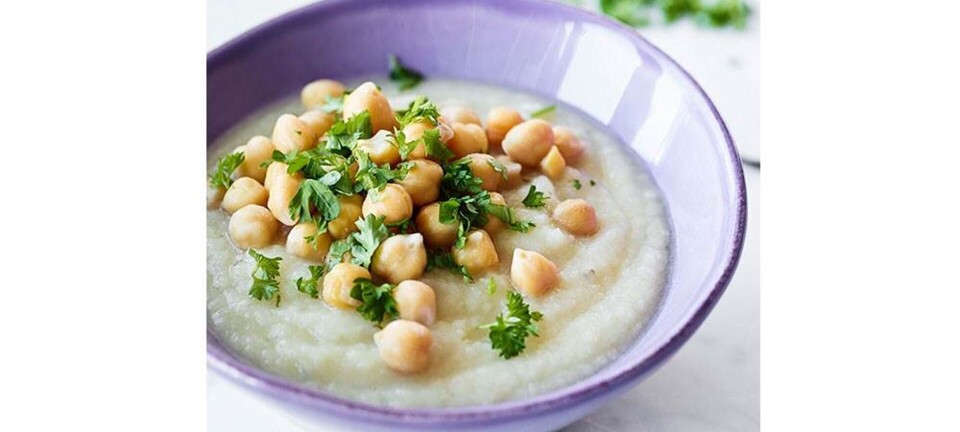 Opskrift: Rodfrugtsuppe med kikærter