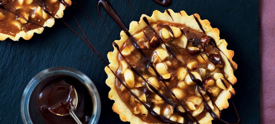 Nøddetærter med karamel
