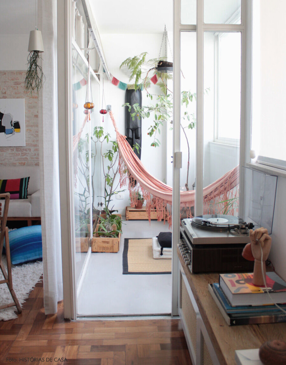 01_decoracao-historiasdecasa-mundo_haengekoeje.jpg