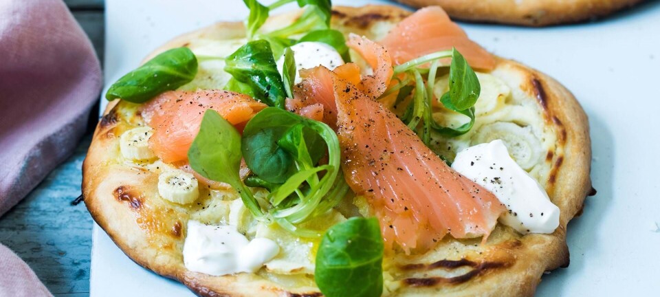 Let & lækker pizza med laks