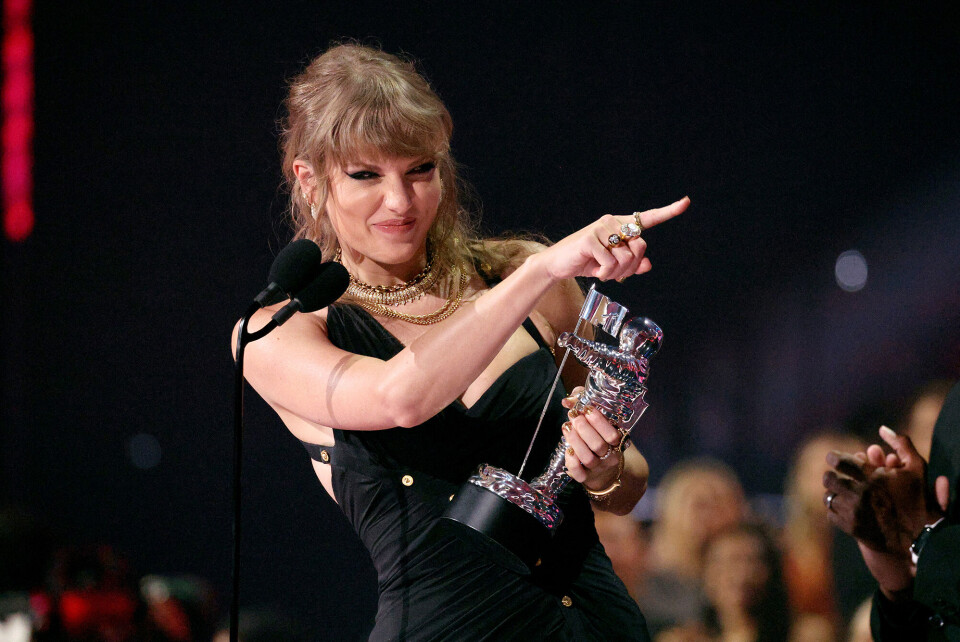taylor-swift-anti-hero.jpg