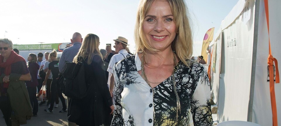 Anne Glad overrasker alle: Blev gift til en familiebrunch