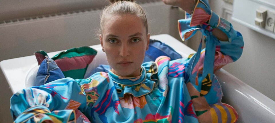 Emilie Helmstedt om sit karrieregennembrud: 'Jeg lå i fosterstilling i tre dage. Kunne jeg klare det?'