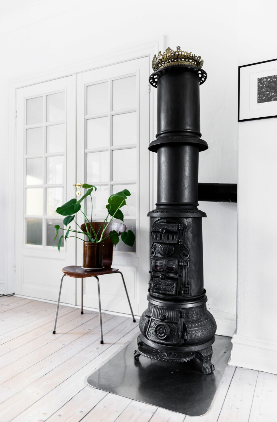 Det første parret faldt for ved lejligheden var de smukke gamle detaljer som franske døre, stuk og ikke mindst den detaljerede kakkelovn