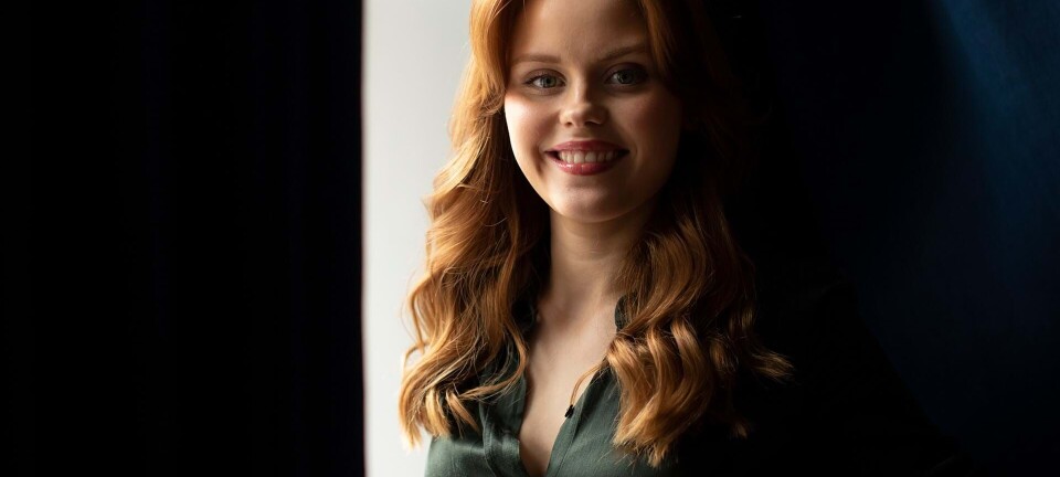 ‘Sygeplejeskolen’-stjerne skal giftes: Friet til som i 'Anja og Viktor'