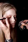 Få makeup-looket fra Stine Goyas modeshow