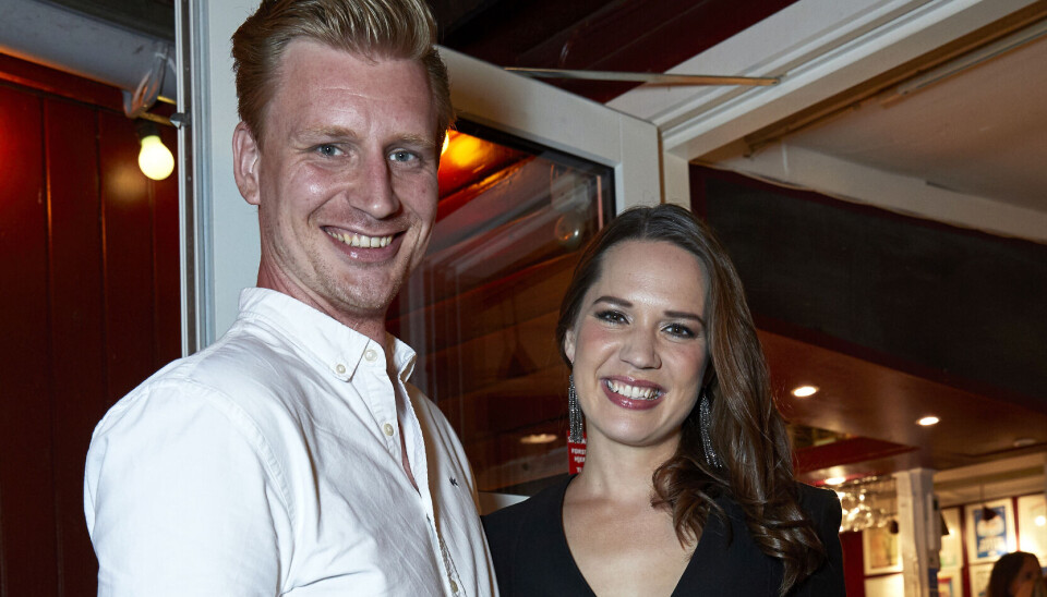 Amalie Dollerup og Andreas Jerbro blev gift i august. Nu venter de deres første barn. Foto: Bo Nymann / Her & Nu