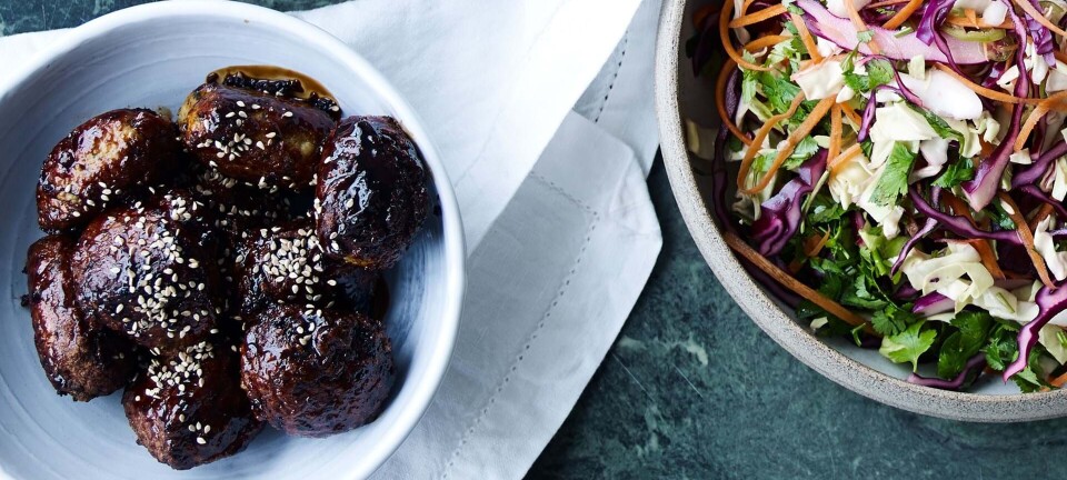 Kyllingekødboller med sojaglace