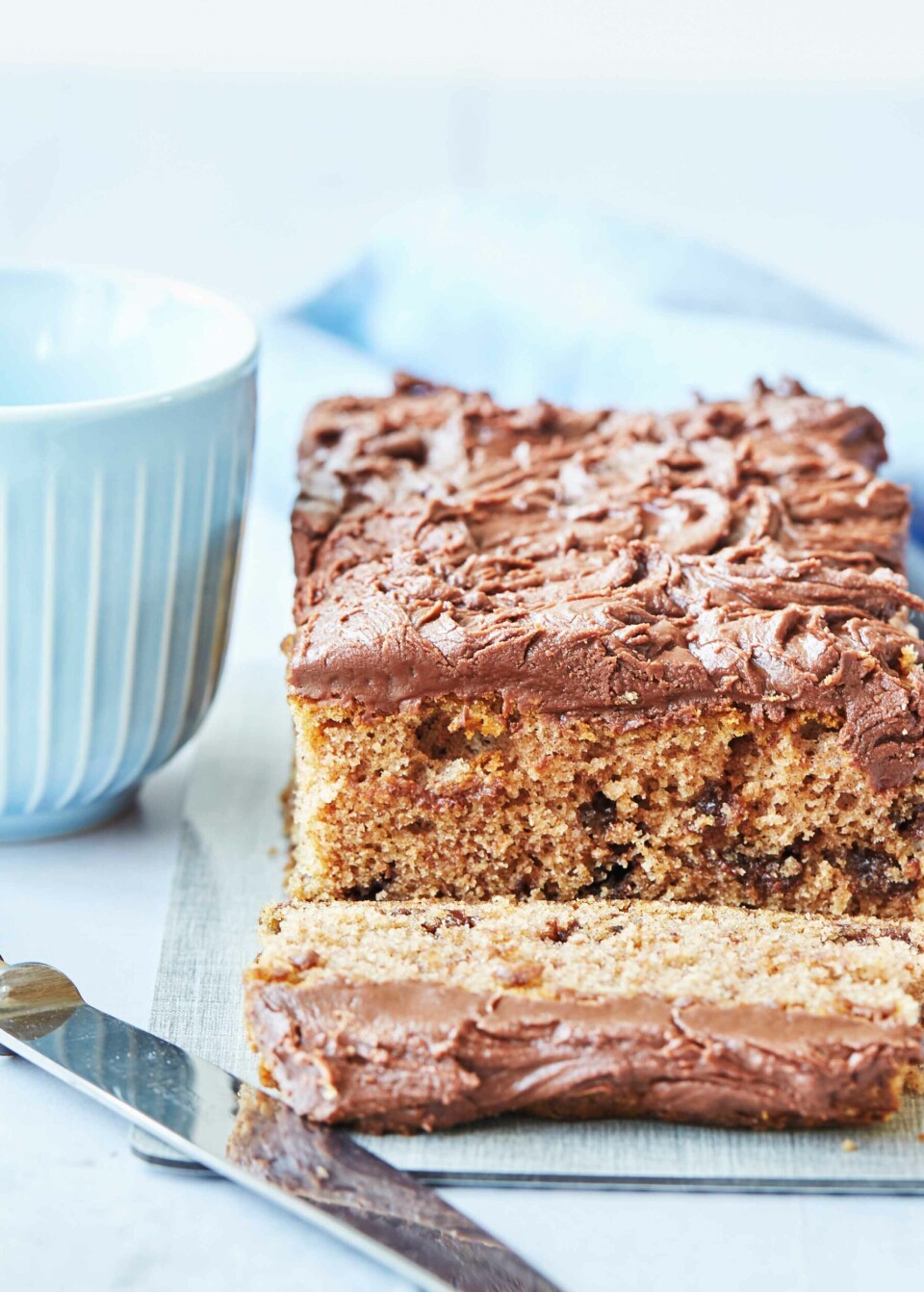 Nem kage uden æg: Kanelkage med chokoladetopping