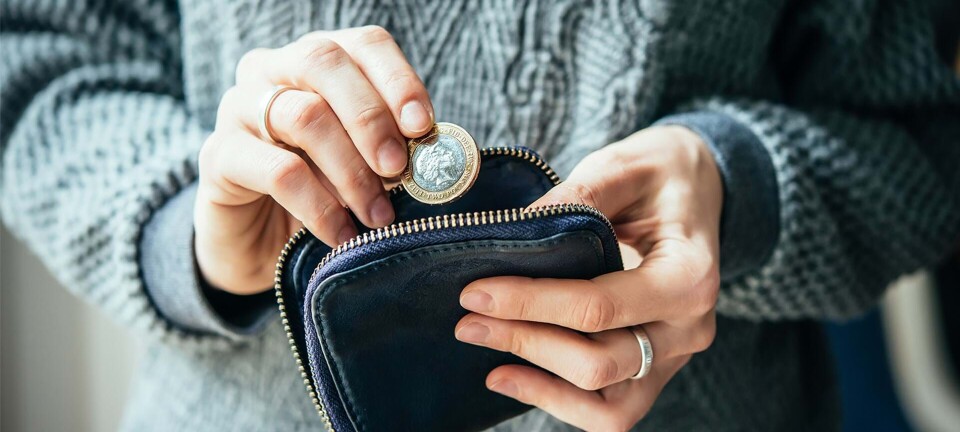 Jordemoder, tømrer eller lærer? Så meget tjener du i 65 forskellige jobs