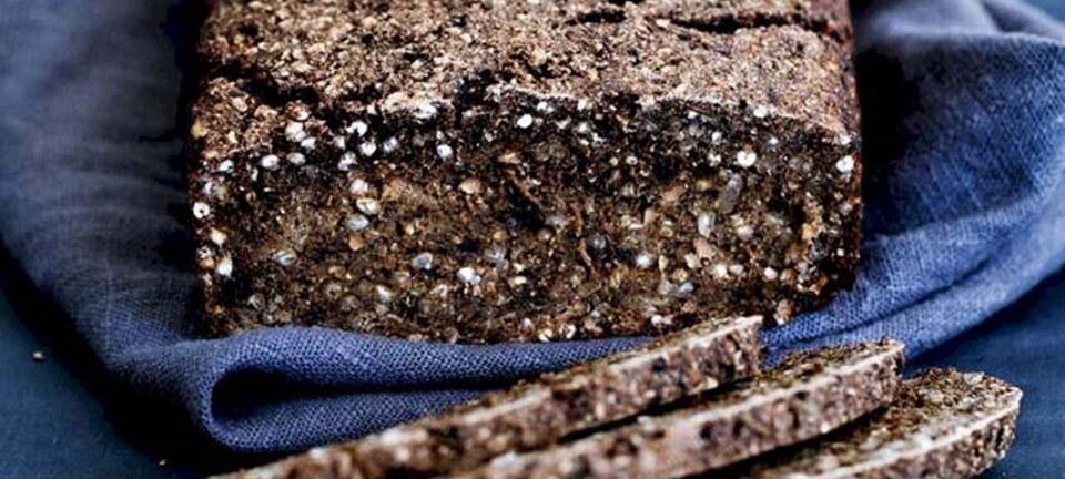 Rugbrød med lakrids