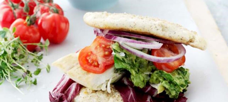 Kulhydratfattig kyllingeburger med auberginefritter