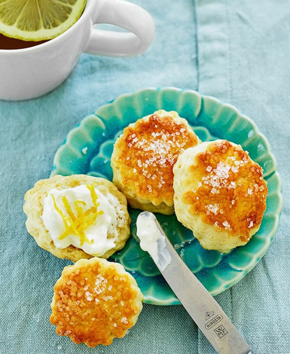 Scones med citron og ingefær