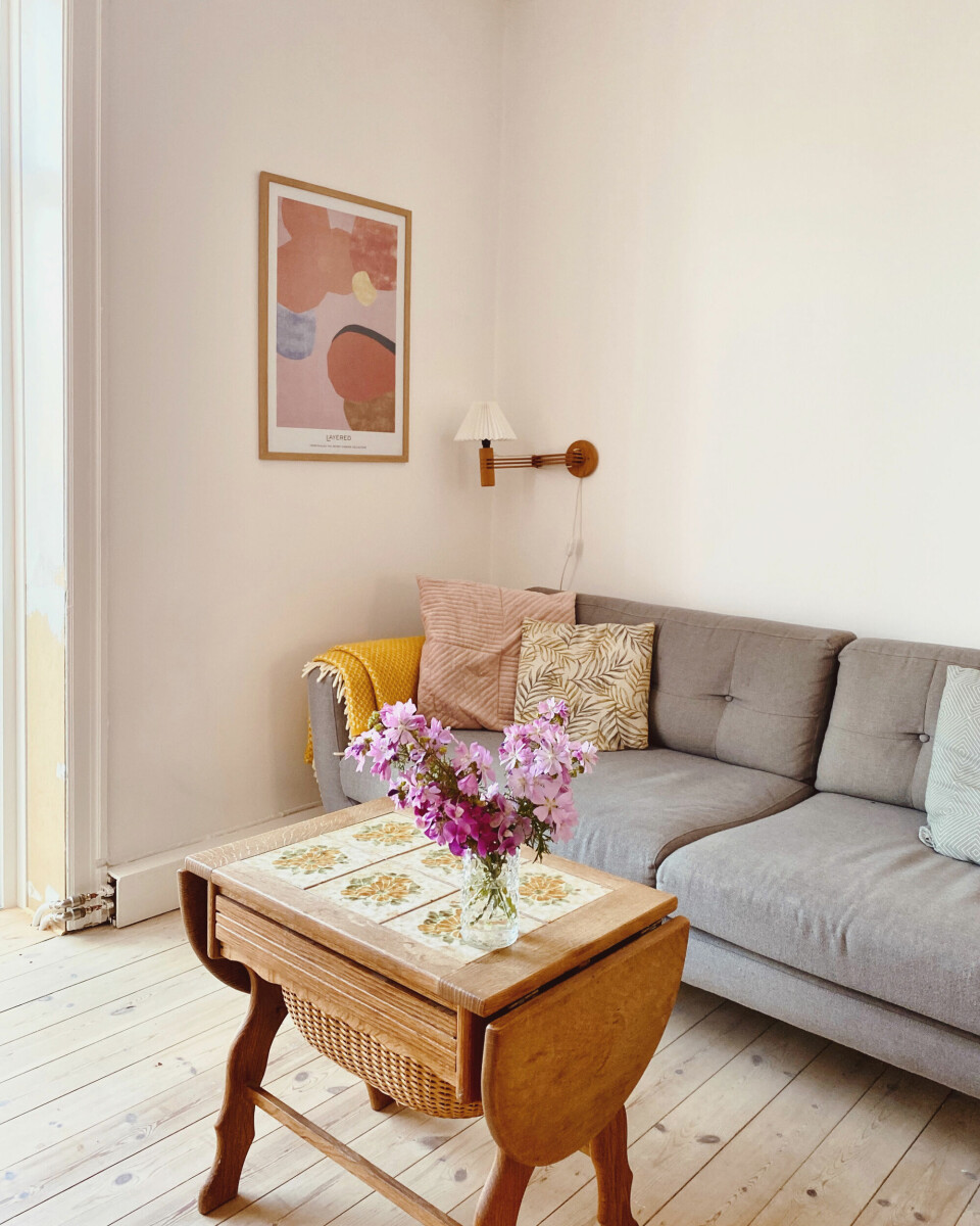 Sofabordet er et gammelt sybord fra Alberts oldemor.