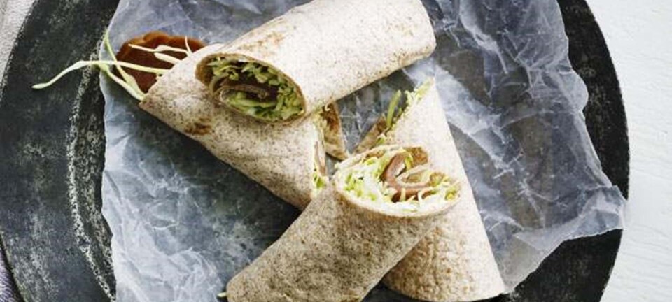 Wrap med torskerogn og kål