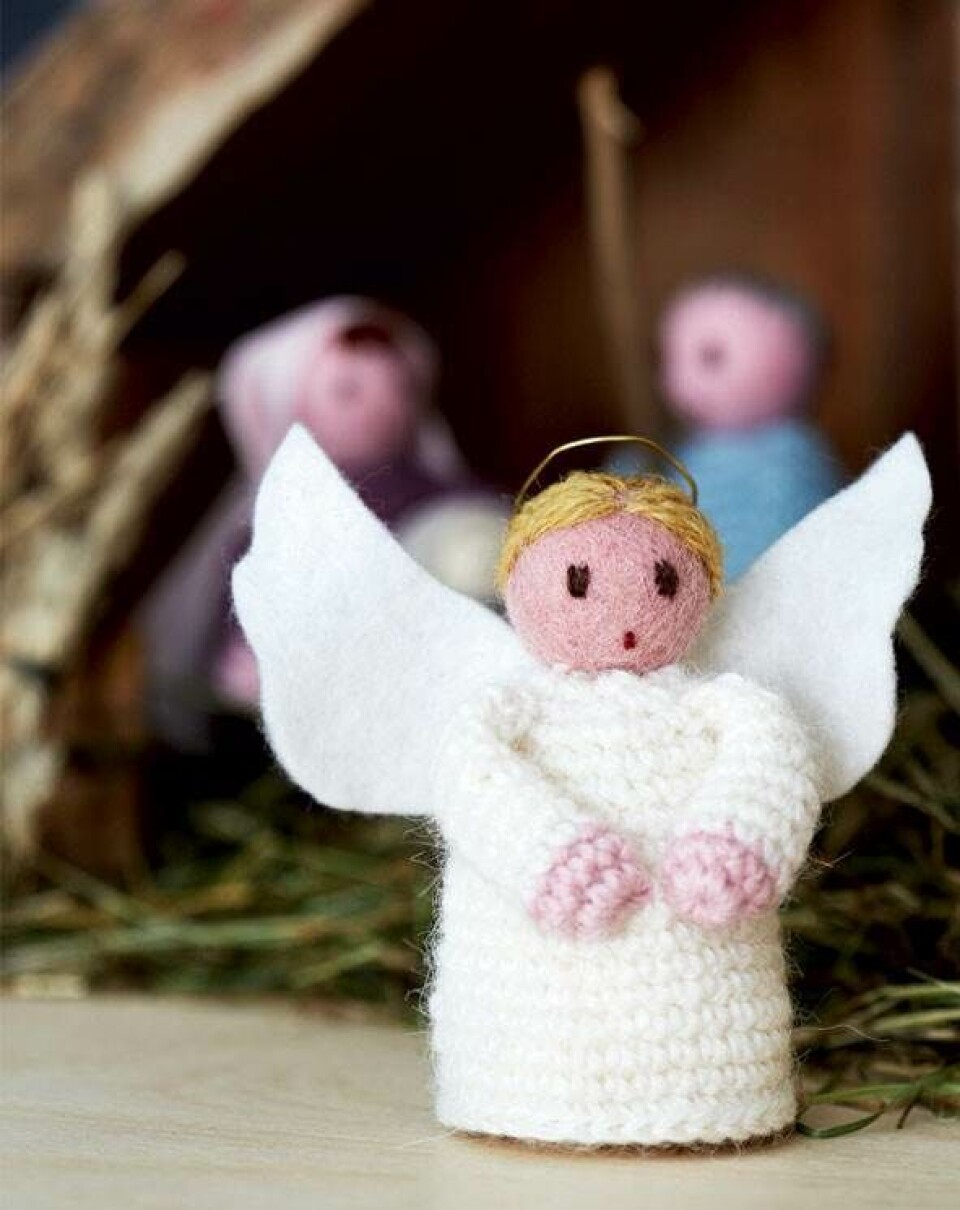 Det var englene, der sang så smukt, da Jesus blev født. Lav lige så mange, du synes der skal til dit kor.