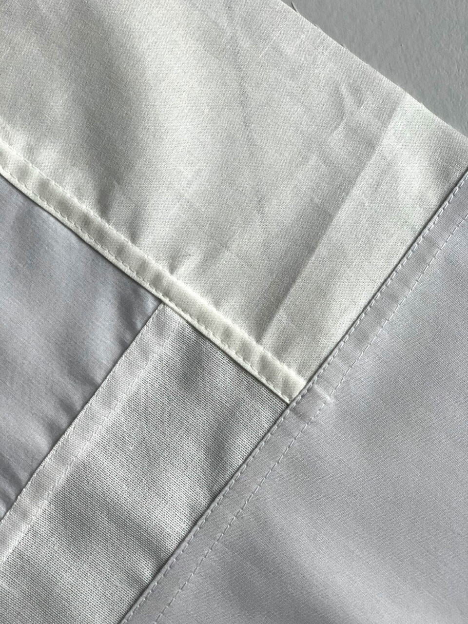 Pojagi - forsiden af stoffet.