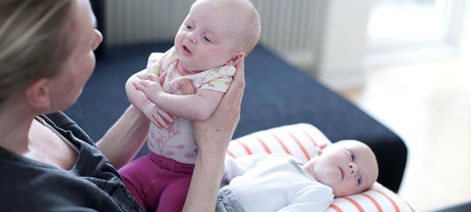 Bør vi have mere barsel med tvillinger?