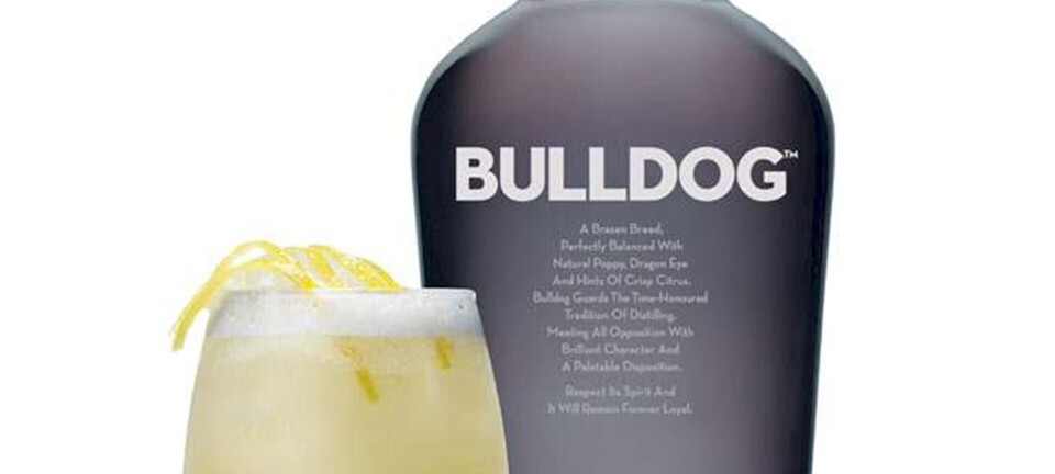 Skøn cocktail til nytårsaften: Bulldog Tom Collins