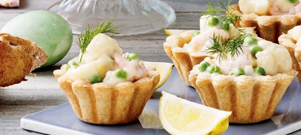 Forårstarteletter med rejer, blomkål og citronsovs