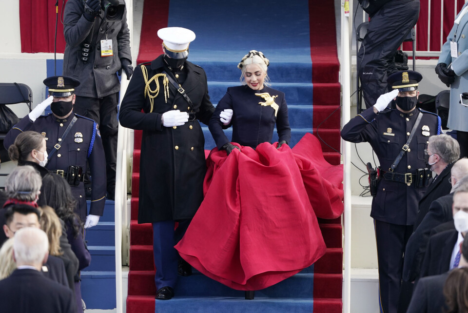 lady gaga ved indsaettelsesceremoni.jpg