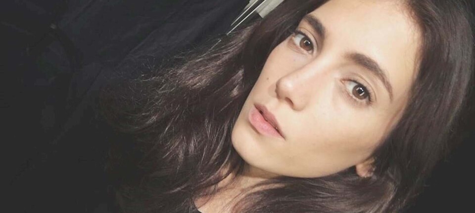 Video: Sådan skaber du skønne øjenbryn