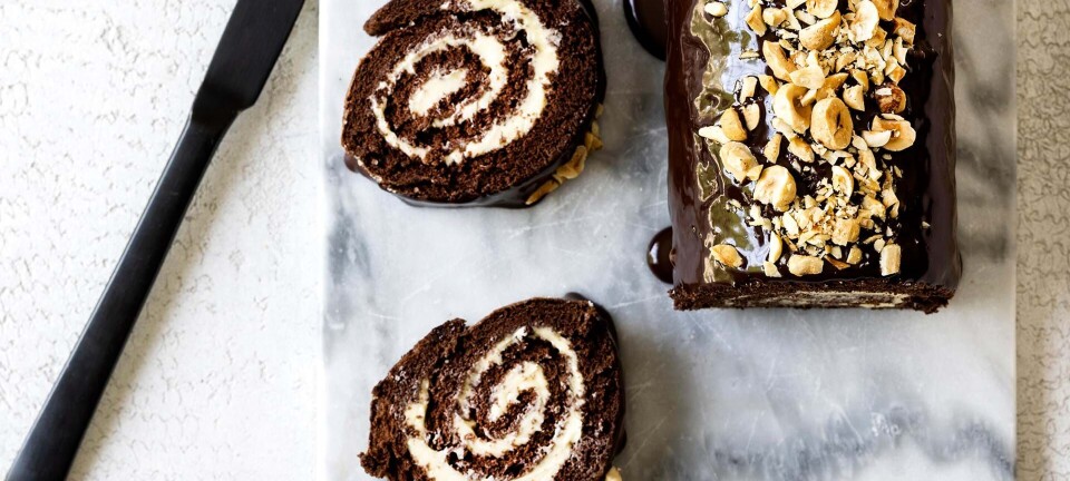Chokoladeroulade med smørcreme og ganache