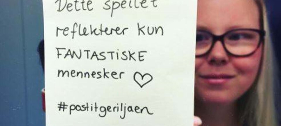 Unge hænger anonyme post-it-sedler op - her er årsagen
