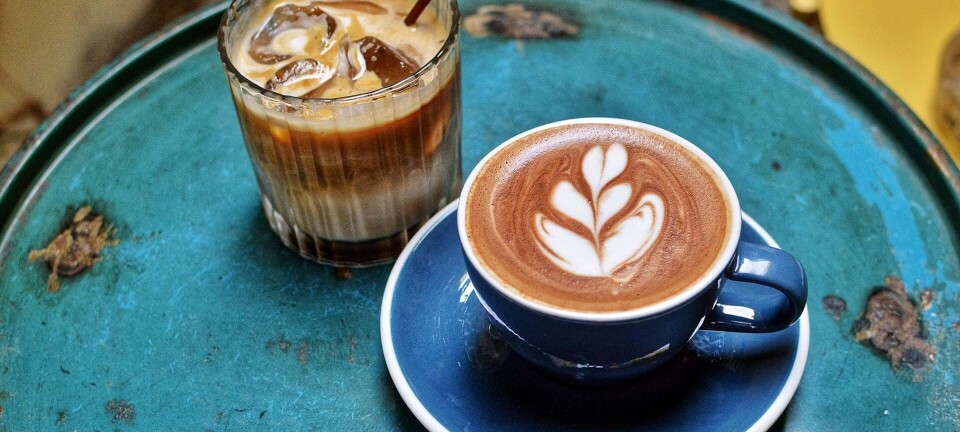 Afslappet stemning på byens caféer