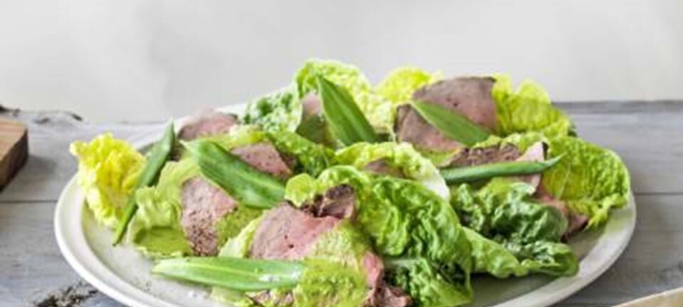 Kold kalvesteg med ramsløgssovs