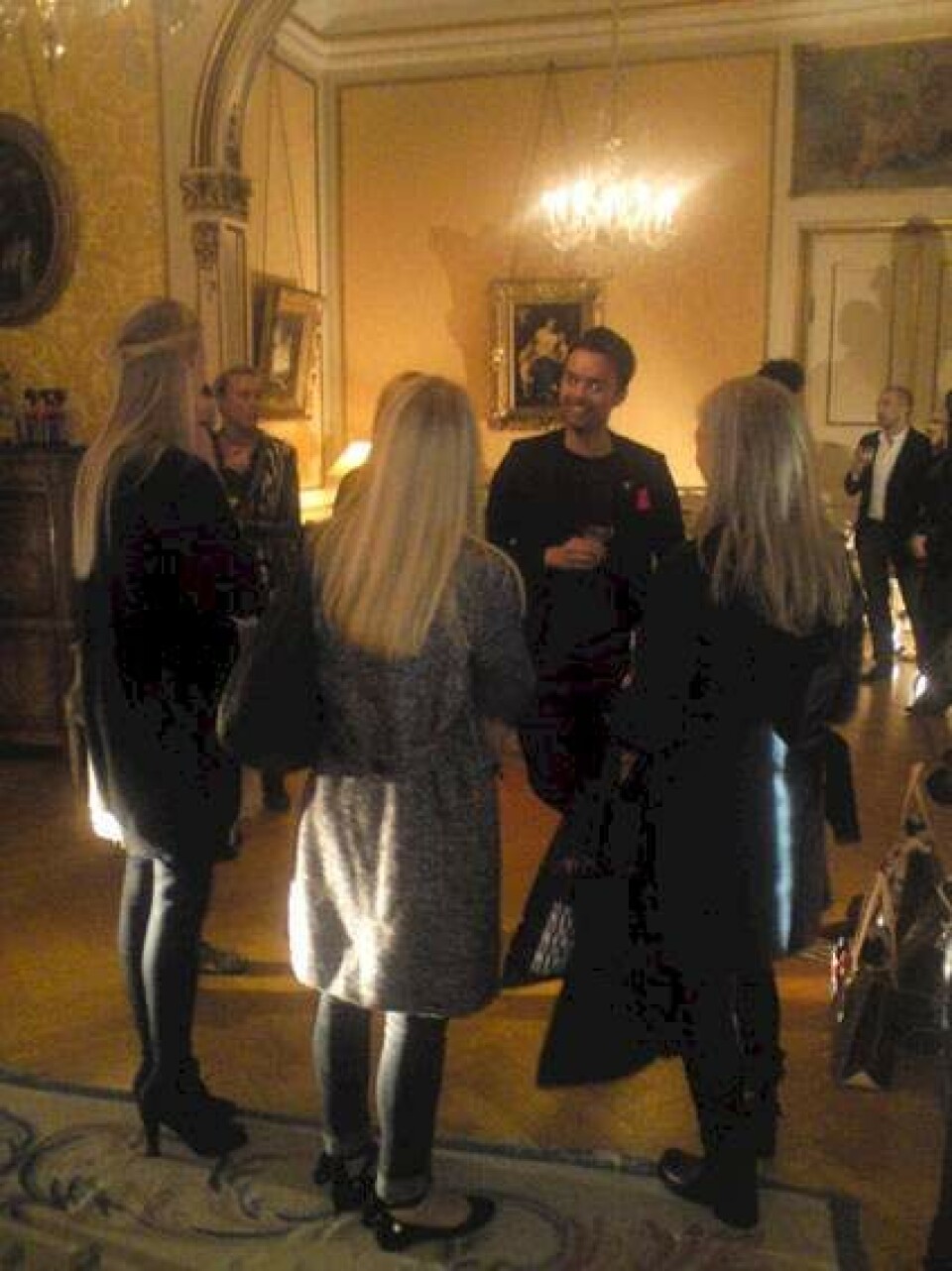 Et smugkig på Louis Vuittons julekollektion