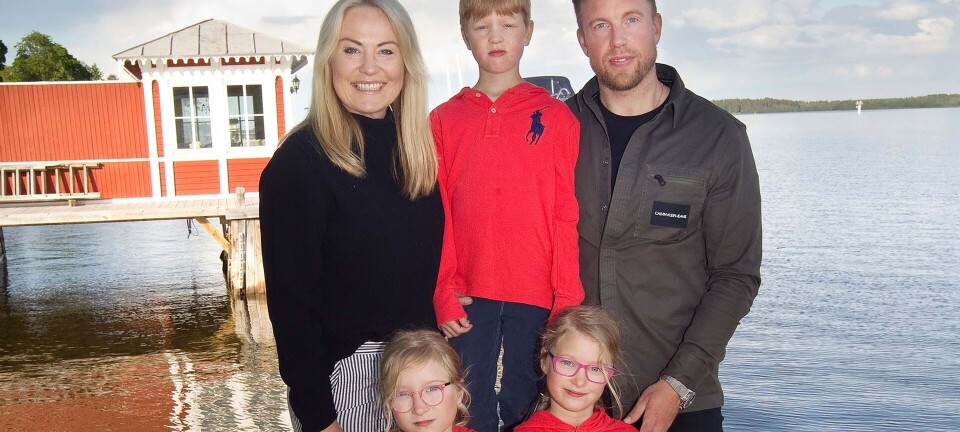 Lægen virkede nervøs over ultralydsscanningen – så tog han fusen på Pernilla og Viktor