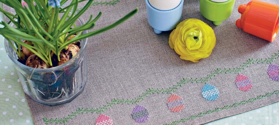 Sød løber med påskeæg