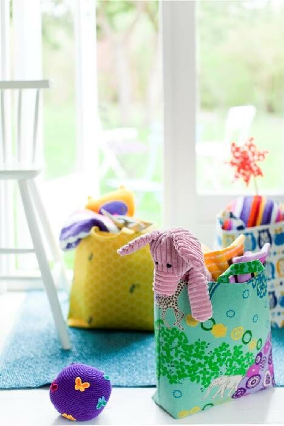 Hyggelig weekend DIY: Sy poser og ophæng til legeværelset