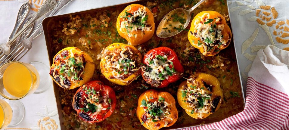Peberfrugter med fyld - nem og børnevenlig aftensmad