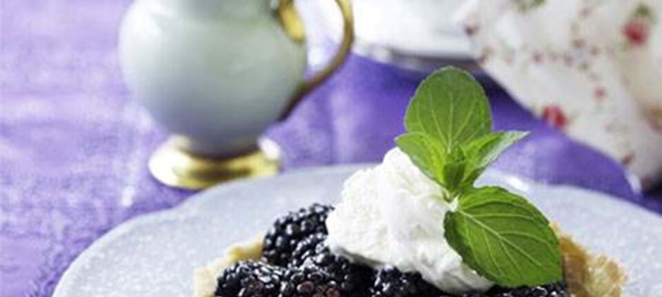 Små brombærtærter