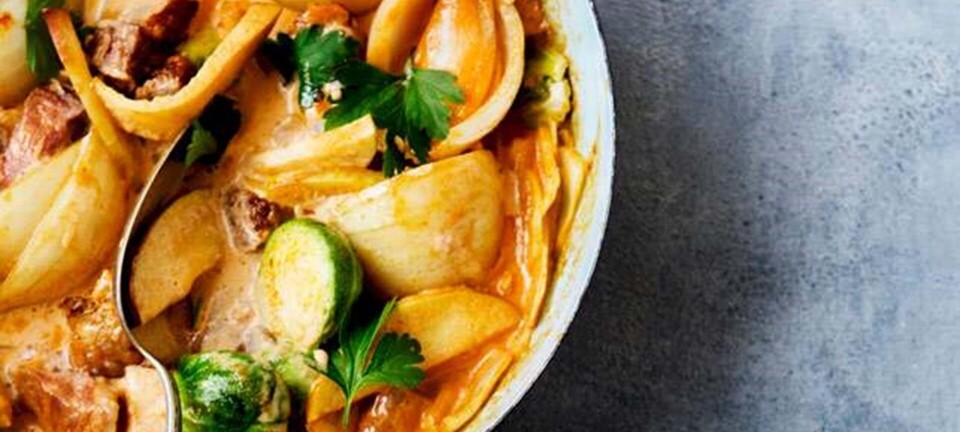 Mindre madspild: Paprikagryde med kål og æbler