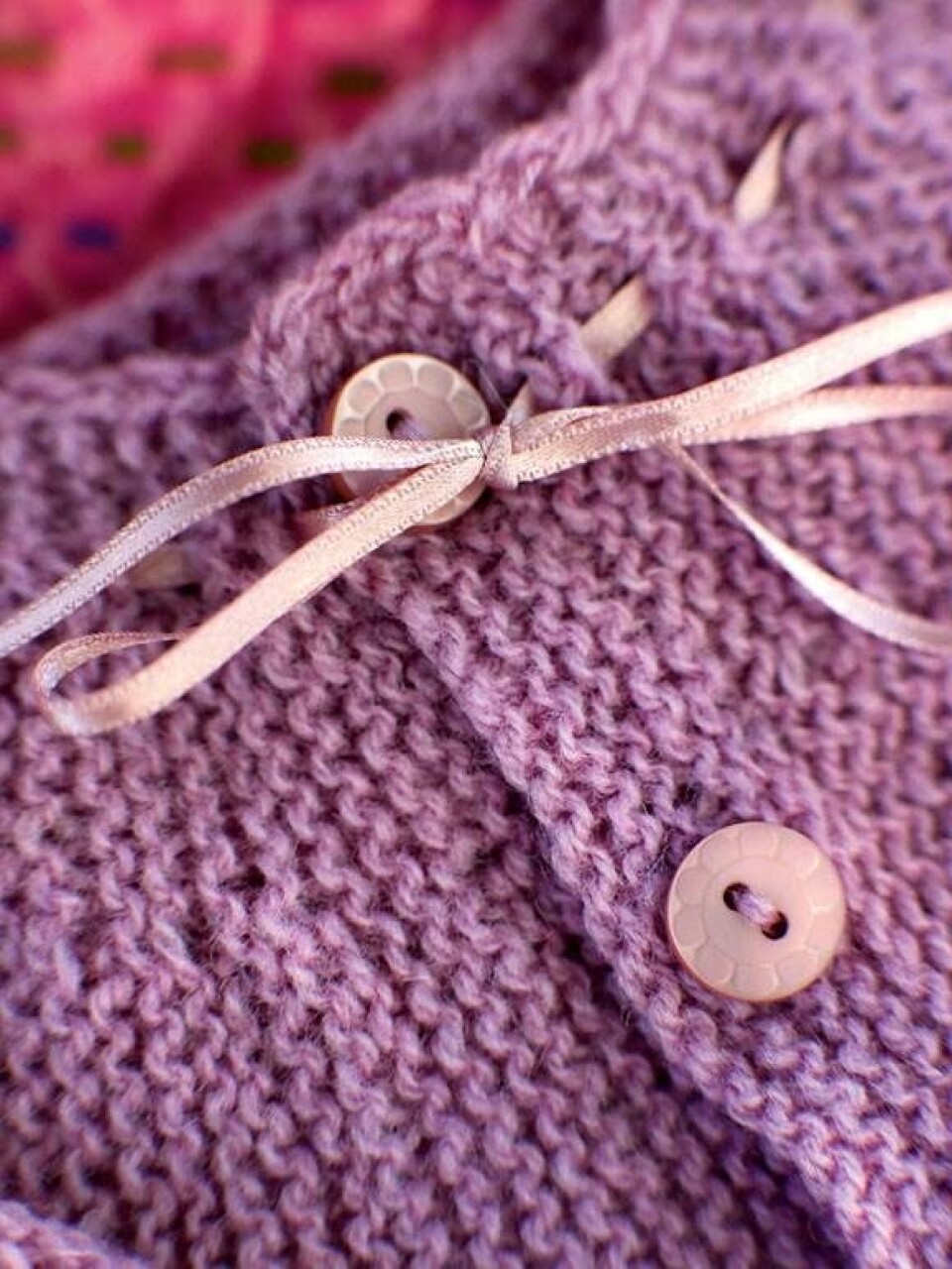 Strik selv: Sød oldemortrøje og -hue