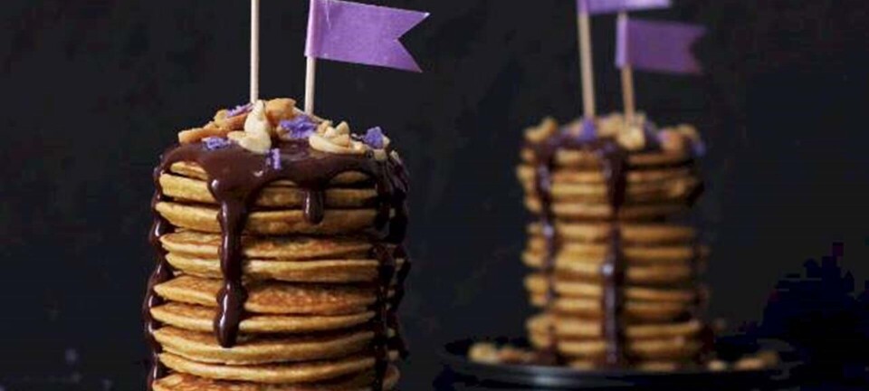 Pragtfulde peanutbutter-pandekager: Helt uden mel, sukker & smør