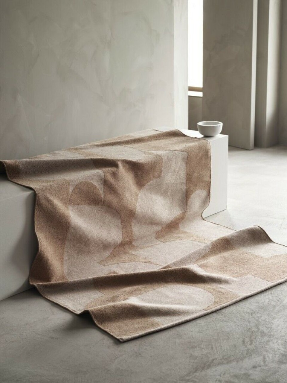 RÖDASK gulvtæppe, 299 kr. (Februar 2021)_2.jpg